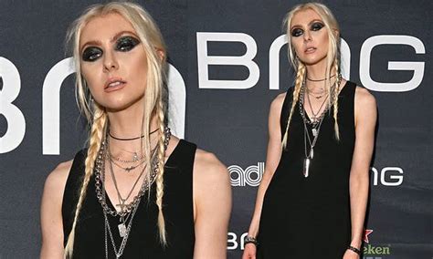 taylor momsen net worth|taylor momsen parents.